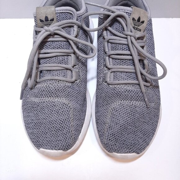 Adidas Tubular Shadow Running Shoes Chalk Grey Trainers Athletic Sneakers Size 6 - Picture 4 of 16